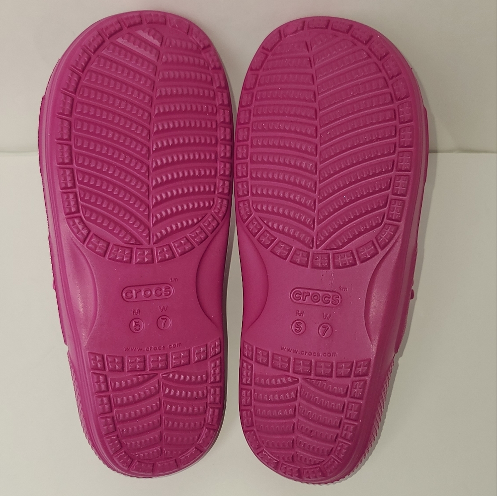 Crocs Classic Strap Sandals with Charms Raspberry - Picture 4 of 5